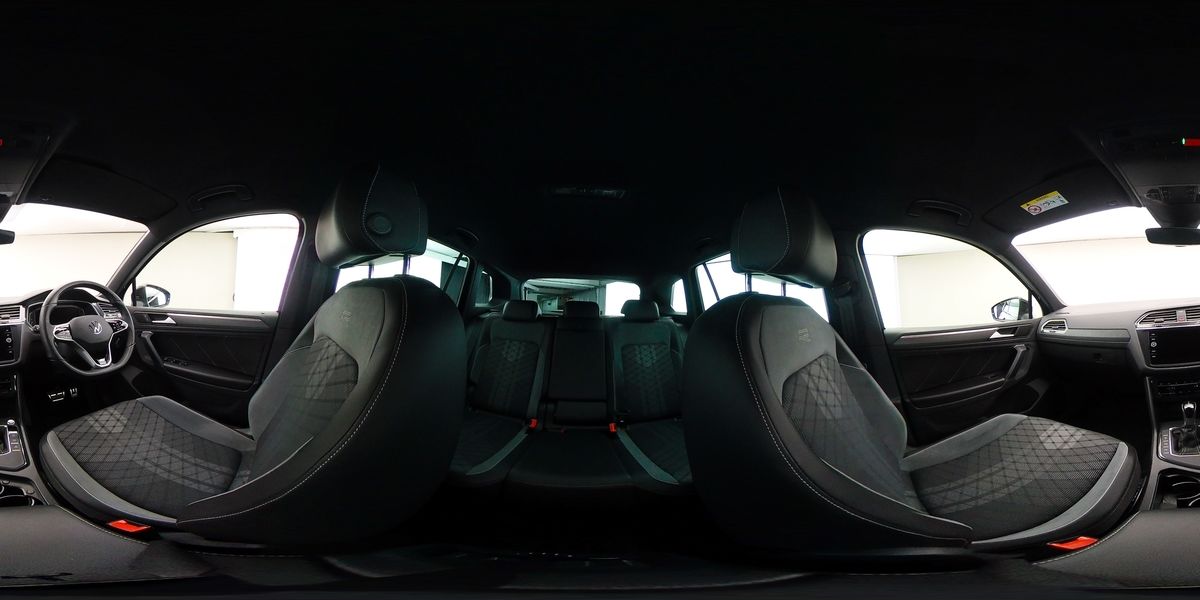 More views of Volkswagen Tiguan