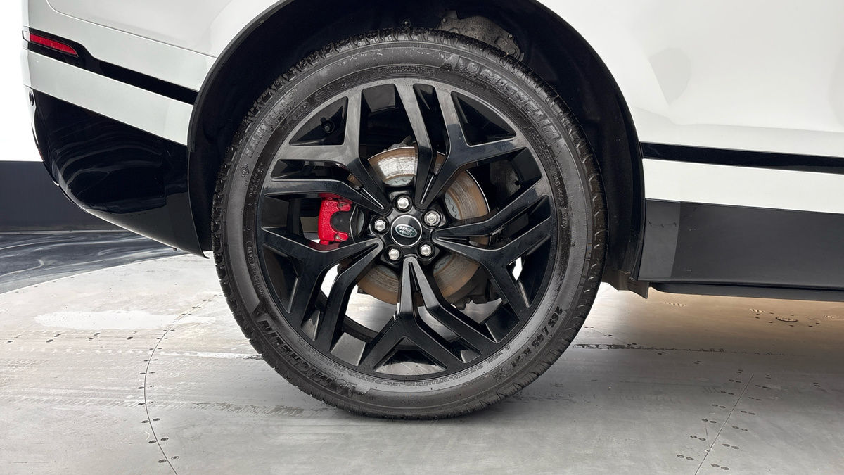 Land Rover Range Rover Velar Image 10