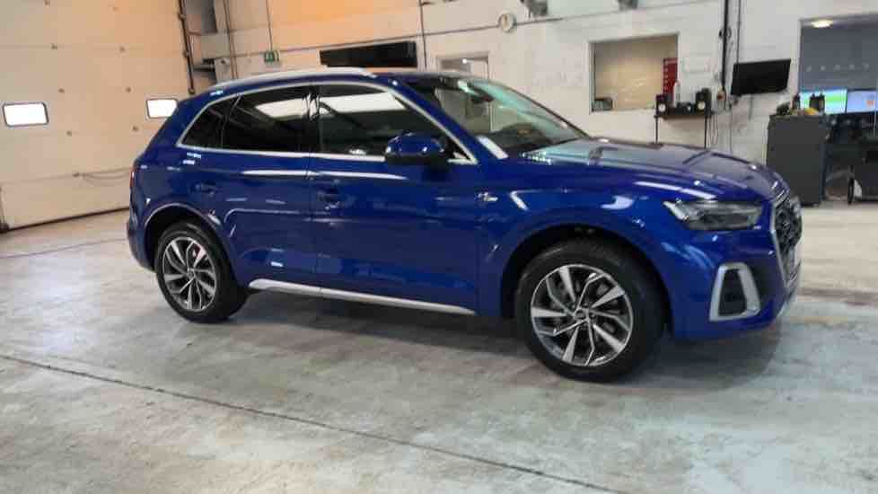 More views of Audi Q5