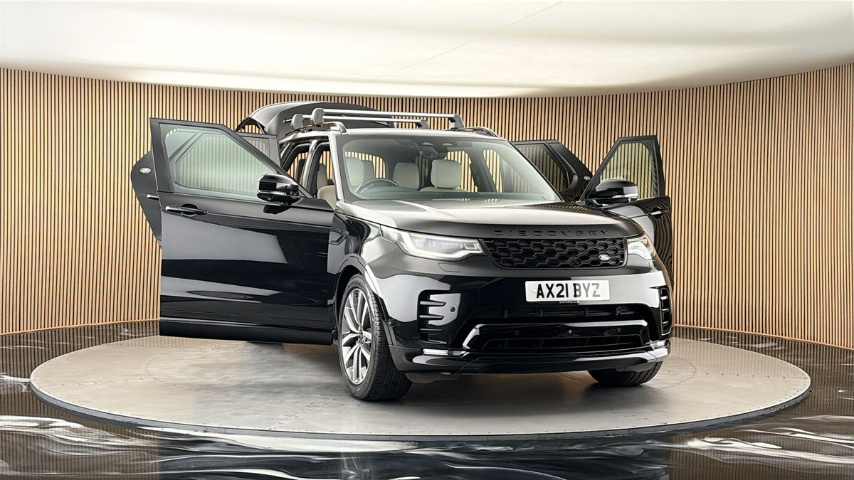 More views of Land Rover Discovery