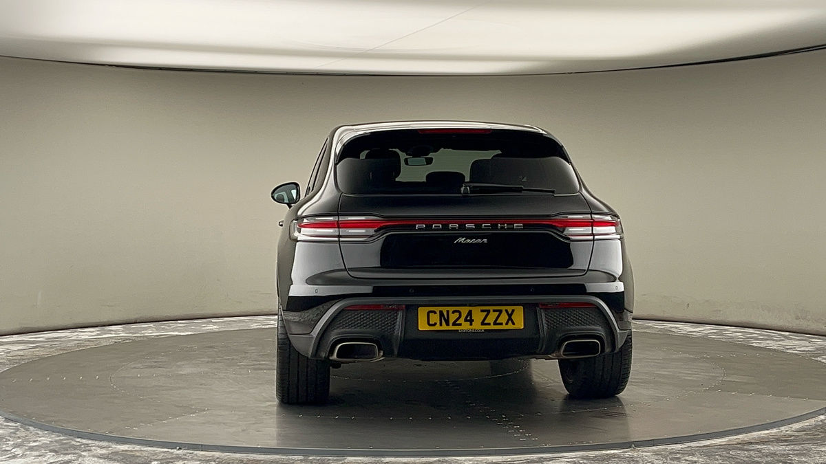 More views of Porsche Macan