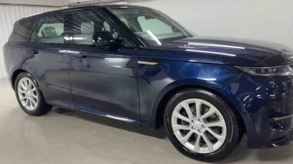 More views of Land Rover Range Rover Sport