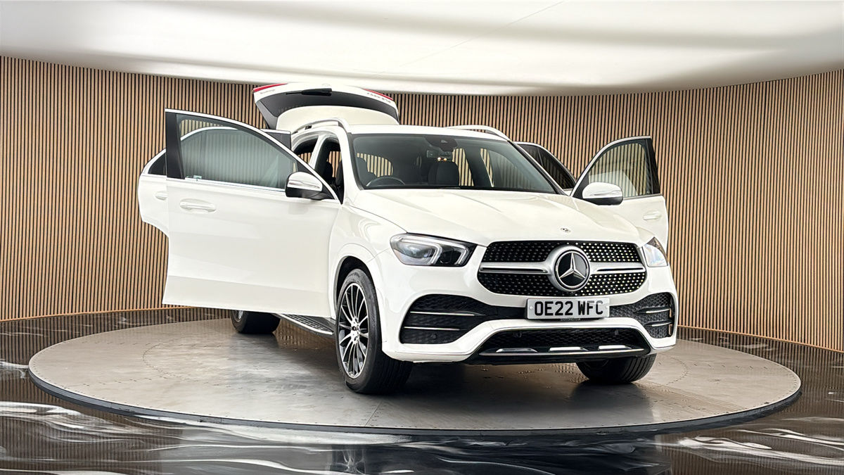 More views of Mercedes-Benz GLE