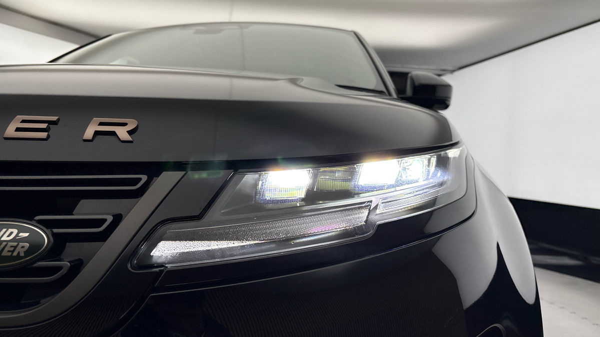 Land Rover Range Rover Evoque Image 36