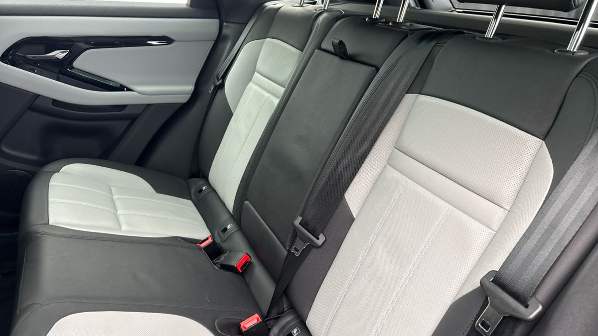 Land Rover Range Rover Evoque Image 8