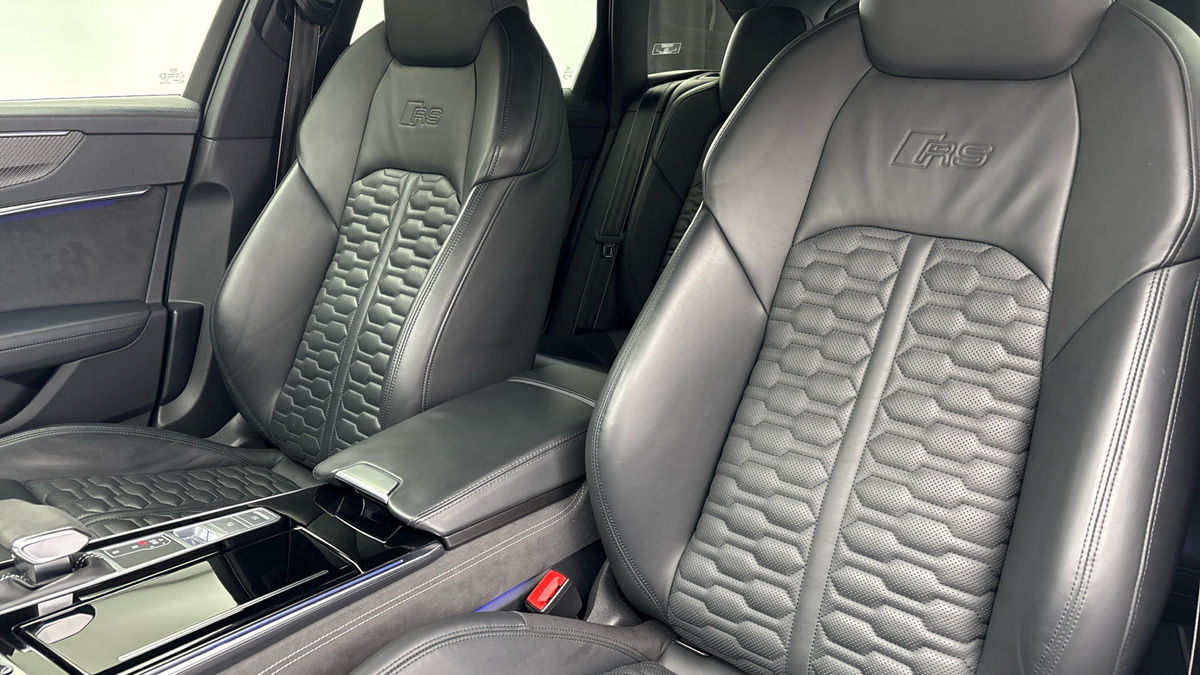 Audi RS6 Avant Image 7