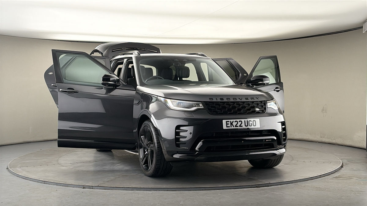 More views of Land Rover Discovery