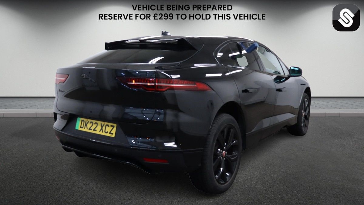 Jaguar I-PACE Image 4