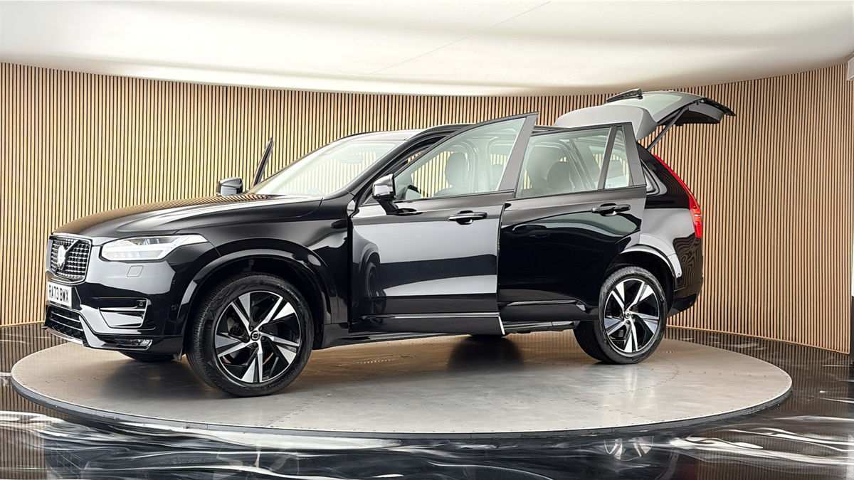 More views of Volvo XC90