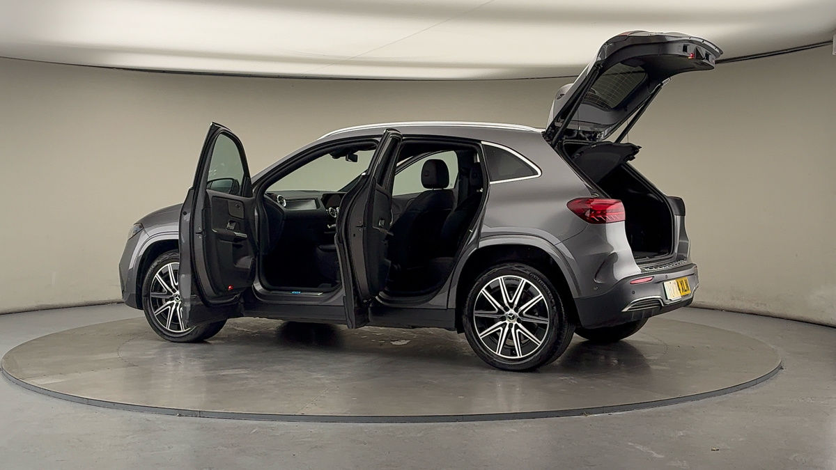 More views of Mercedes-Benz EQA