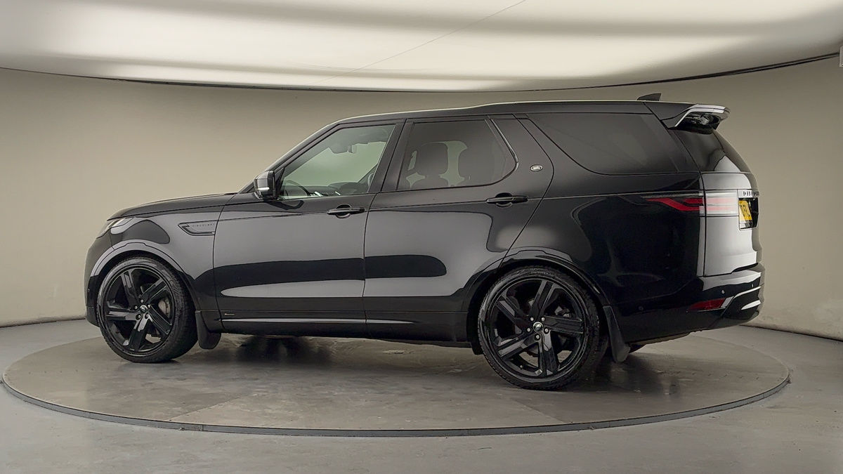 More views of Land Rover Discovery