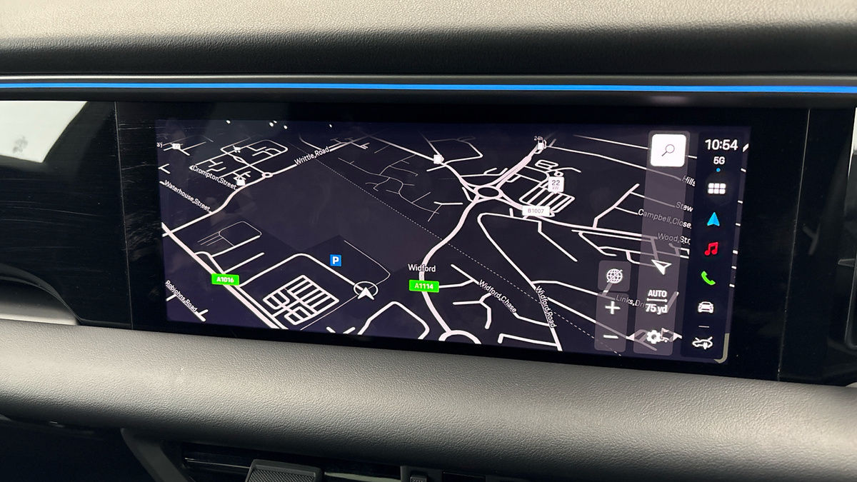 Porsche Macan Image 17