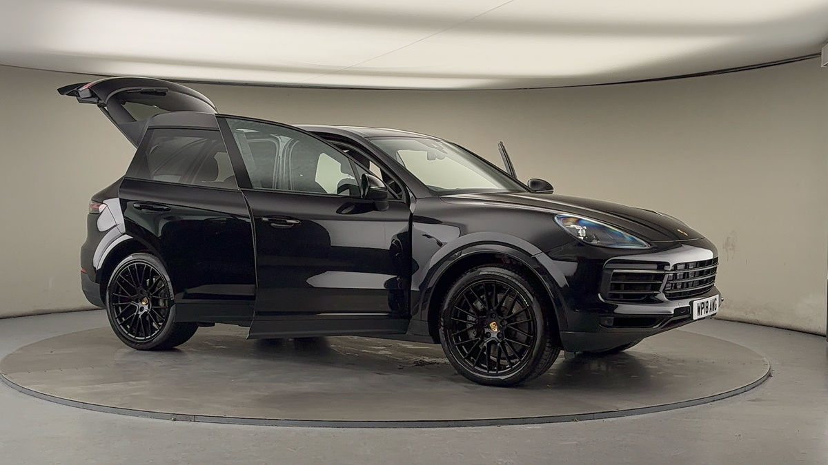 More views of Porsche Cayenne