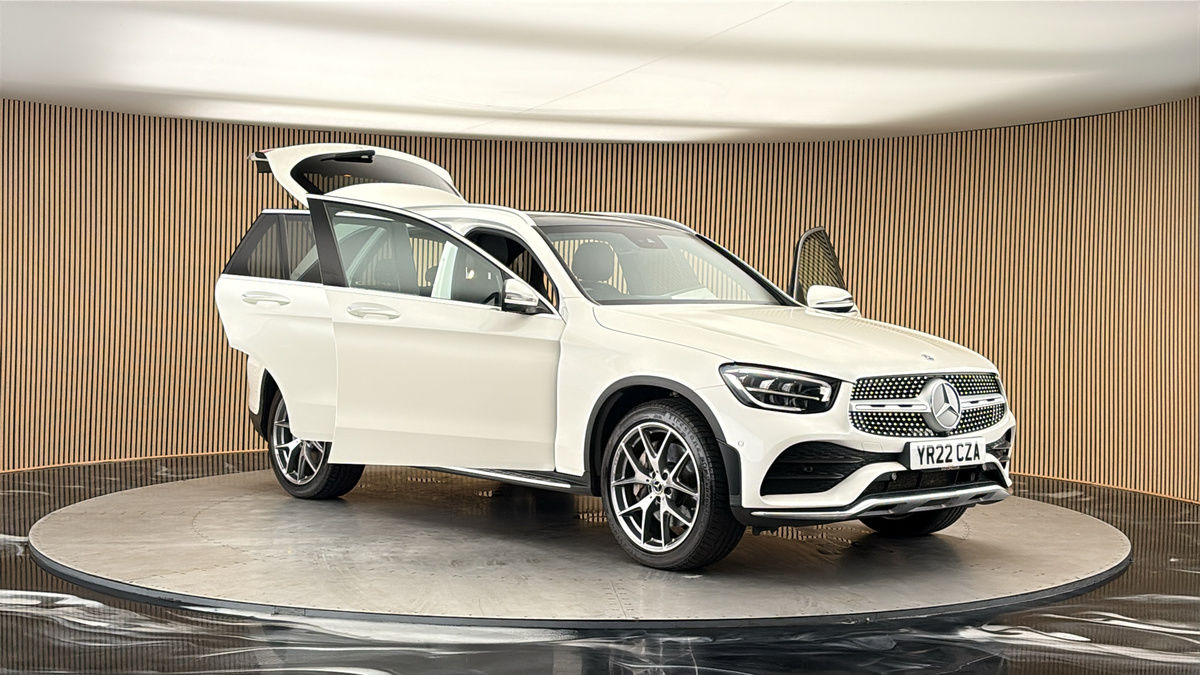 More views of Mercedes-Benz GLC