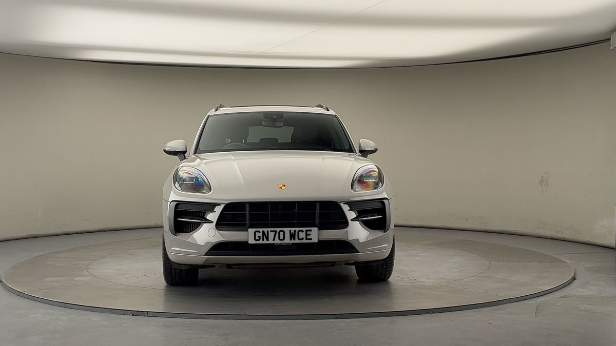 More views of Porsche Macan