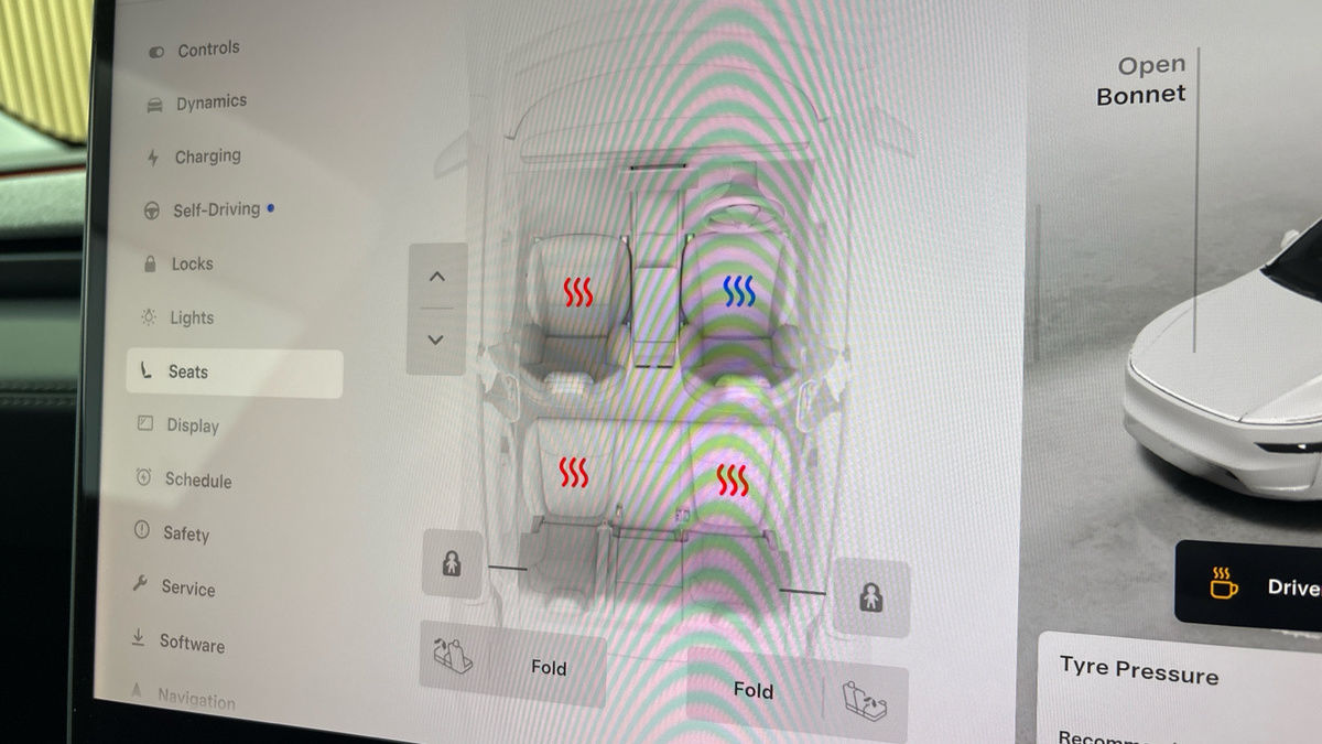 Tesla Model Y Image 33