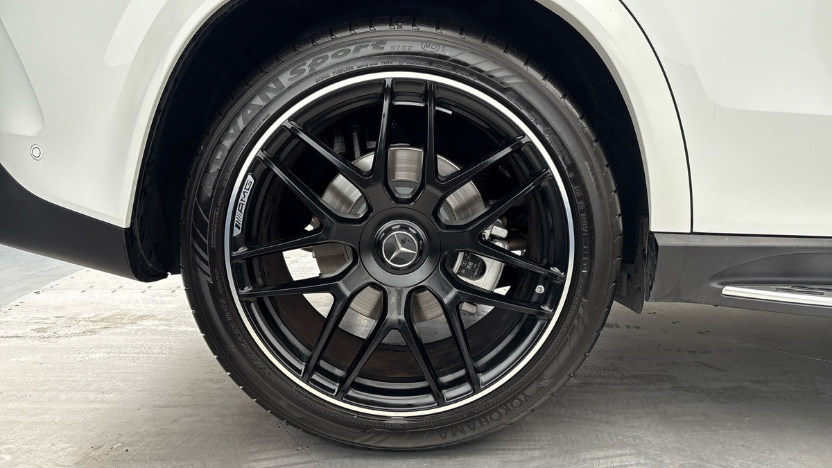 Mercedes-Benz GLE Image 10