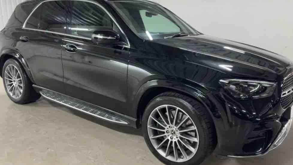 More views of Mercedes-Benz GLE