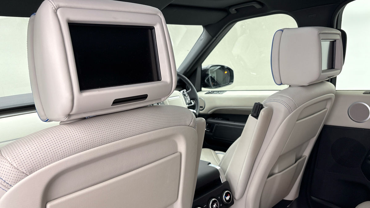 Land Rover Discovery Image 25