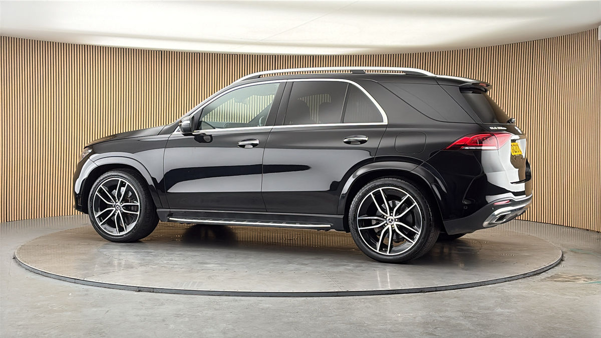 More views of Mercedes-Benz GLE