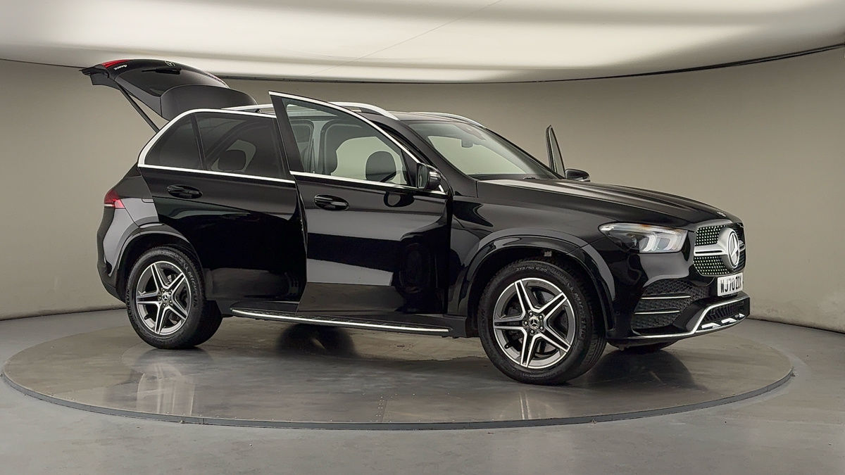 More views of Mercedes-Benz GLE