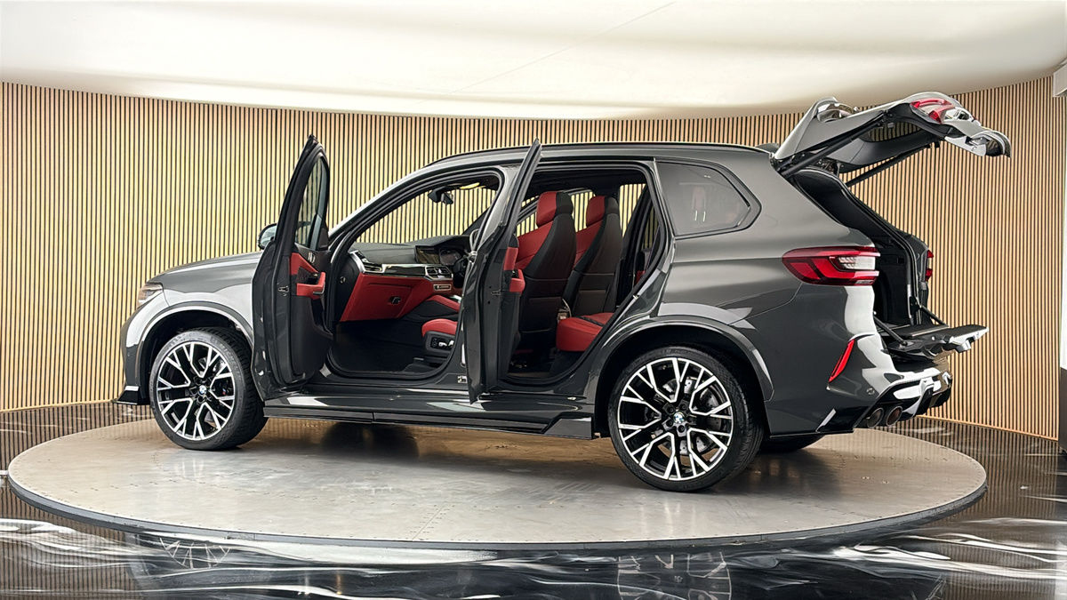 More views of BMW X5 M