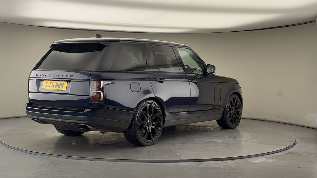 More views of Land Rover Range Rover