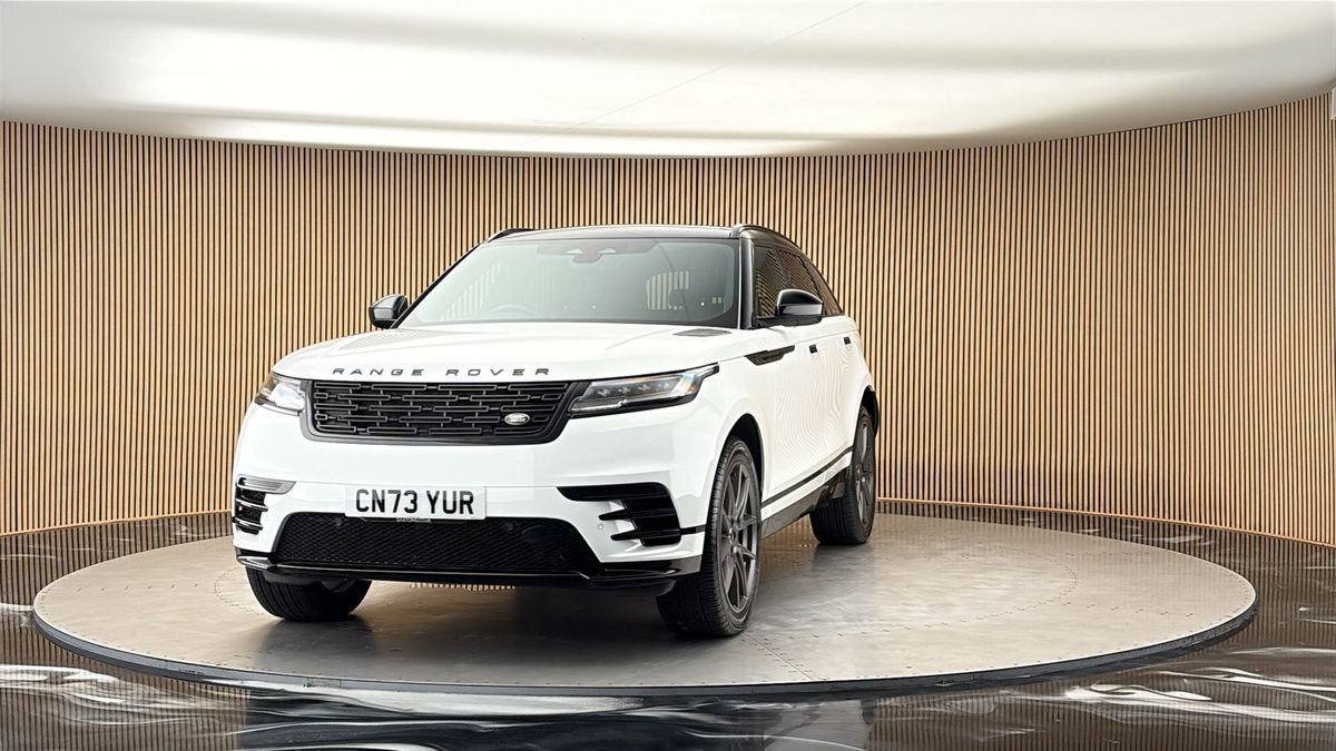 More views of Land Rover Range Rover Velar