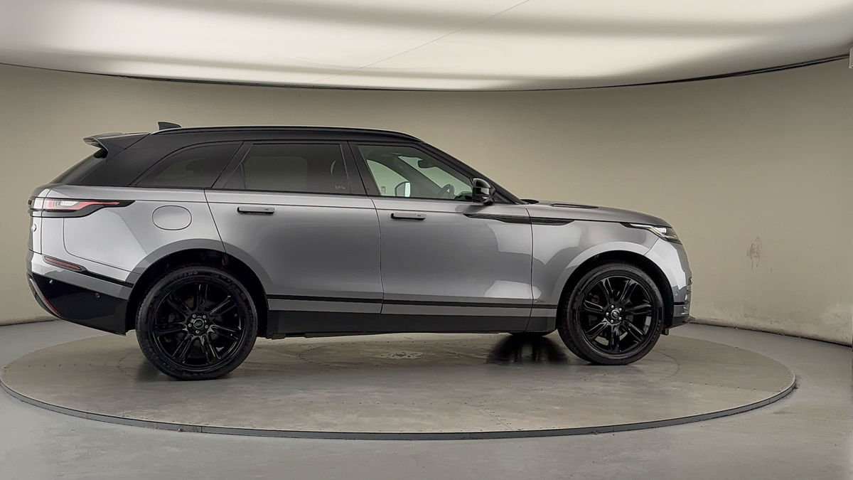 More views of Land Rover Range Rover Velar