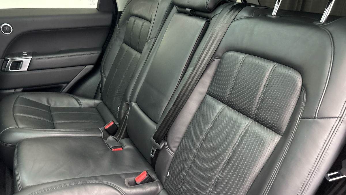 Land Rover Range Rover Sport Image 8