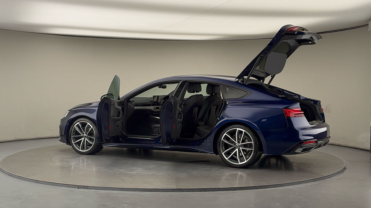 More views of Audi A5