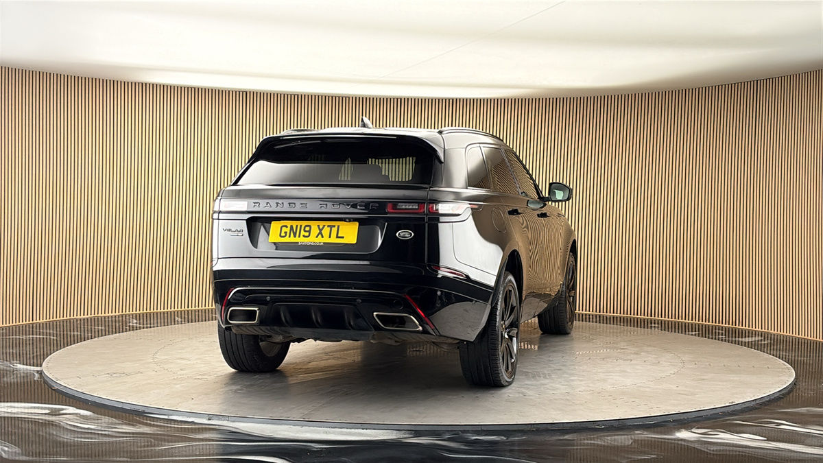 More views of Land Rover Range Rover Velar