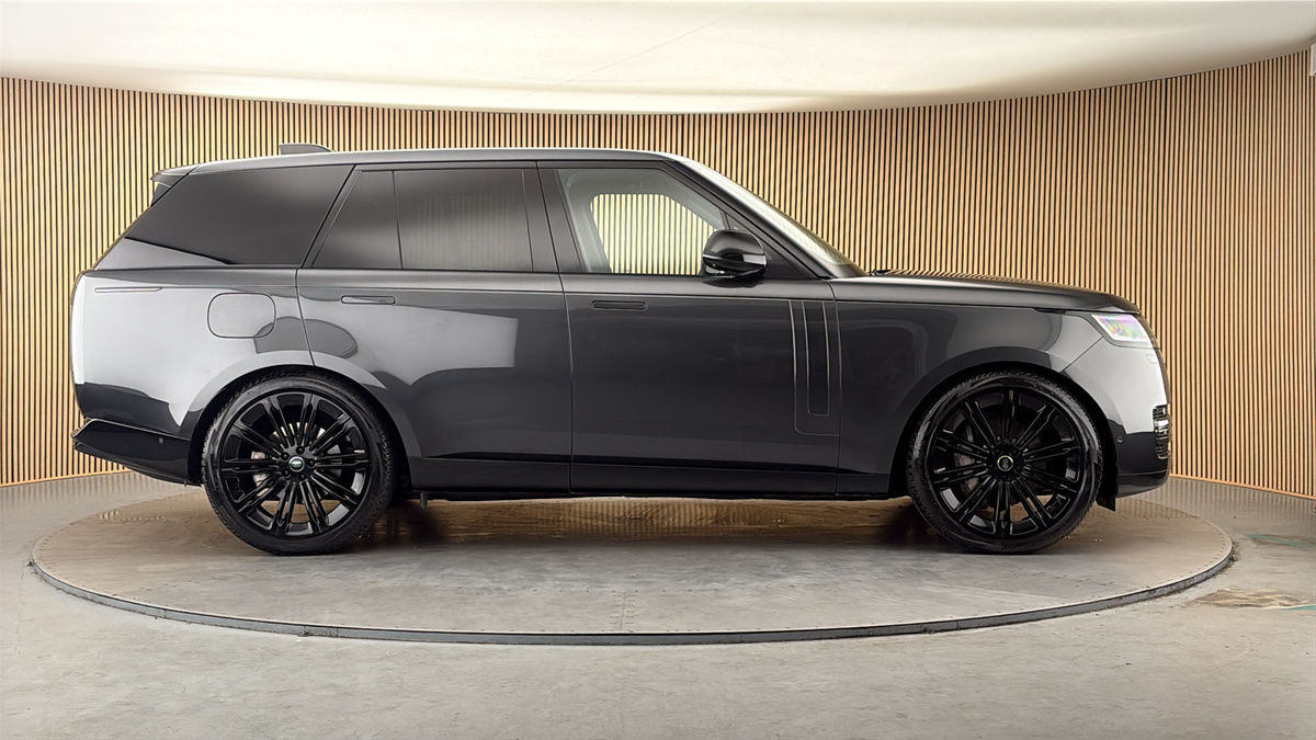 Land Rover Range Rover Image 16