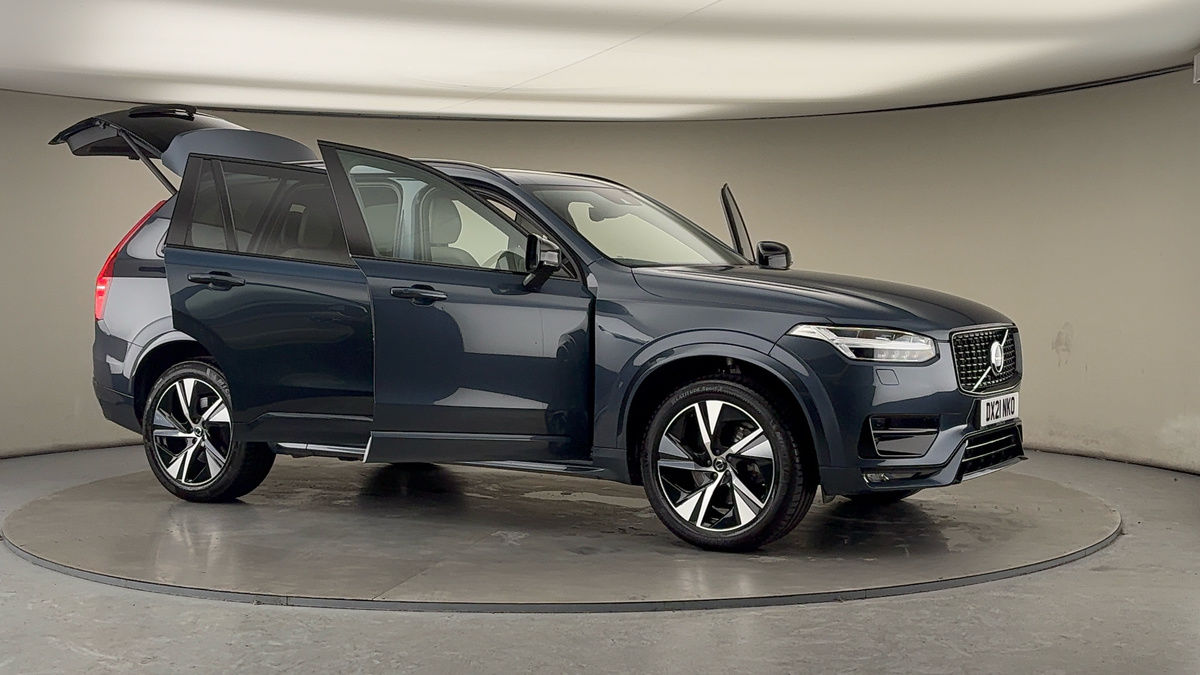 More views of Volvo XC90