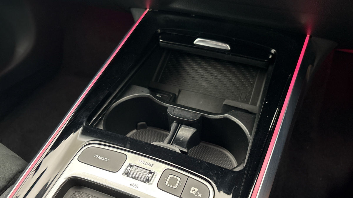 Mercedes-Benz GLB Image 28