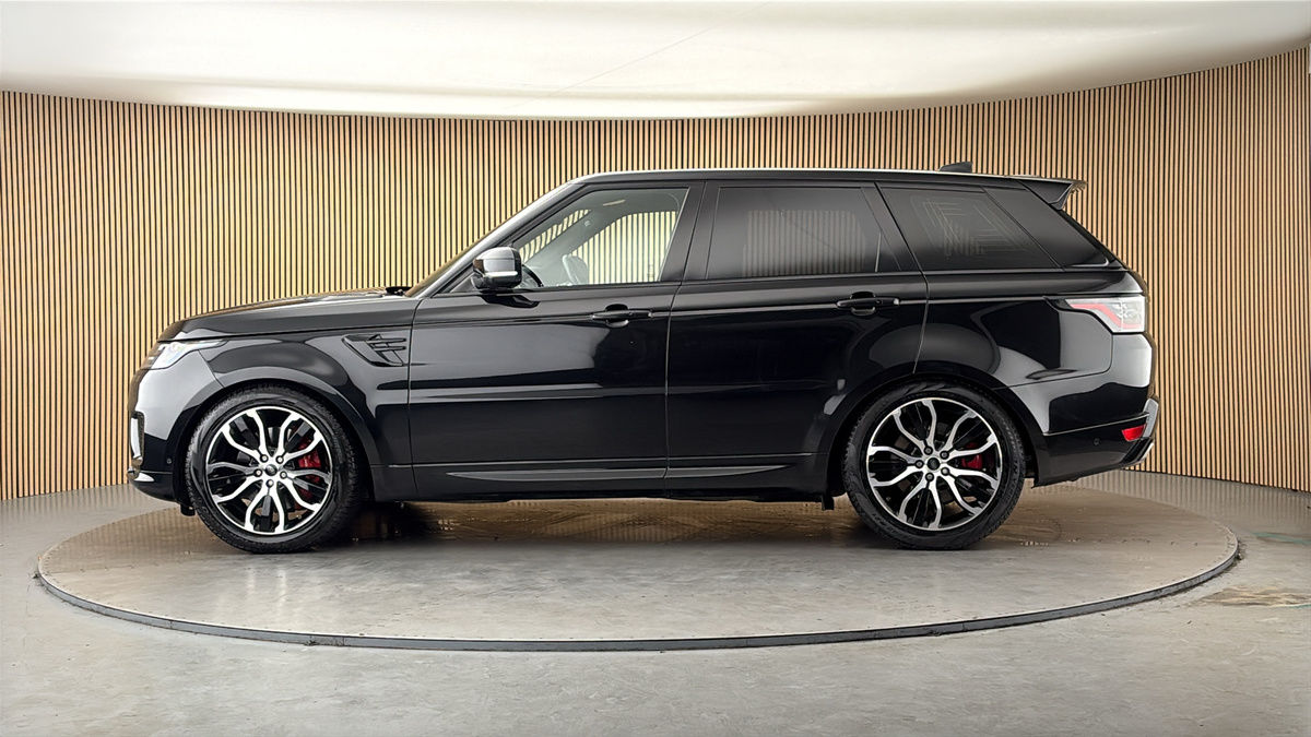 More views of Land Rover Range Rover Sport