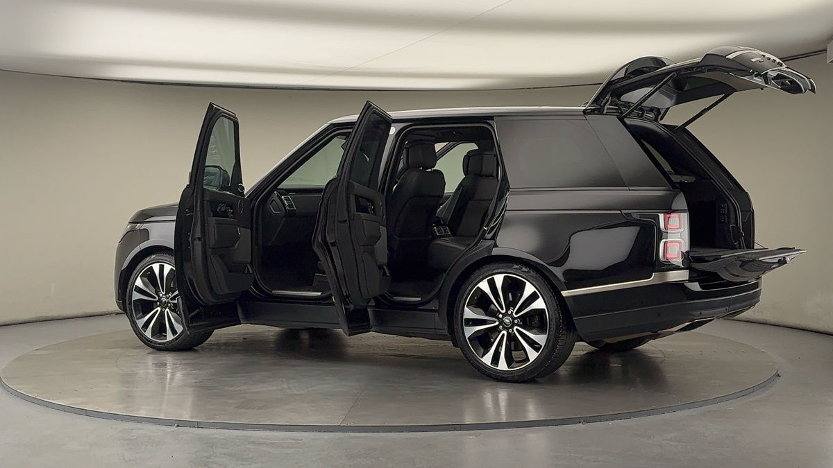 More views of Land Rover Range Rover