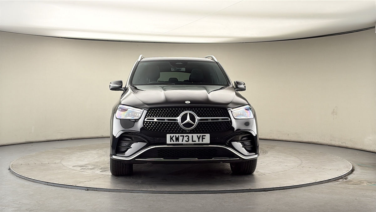 More views of Mercedes-Benz GLE