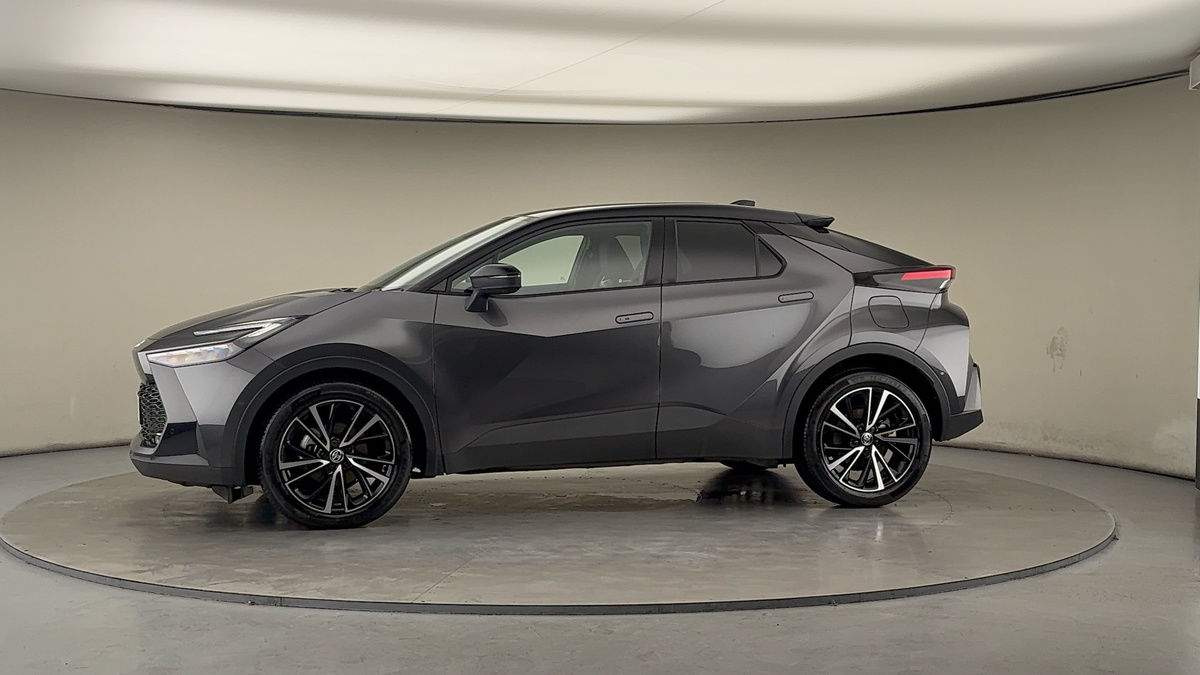 More views of Toyota C-HR