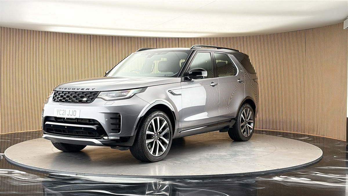 More views of Land Rover Discovery