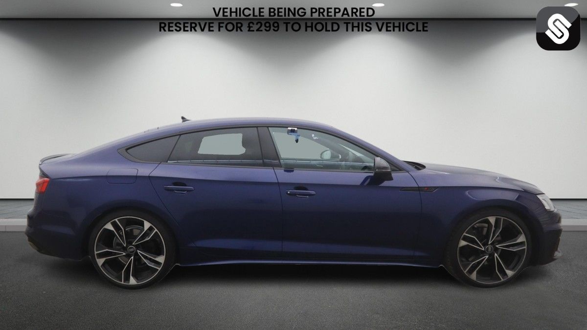 Audi A5 Image 5
