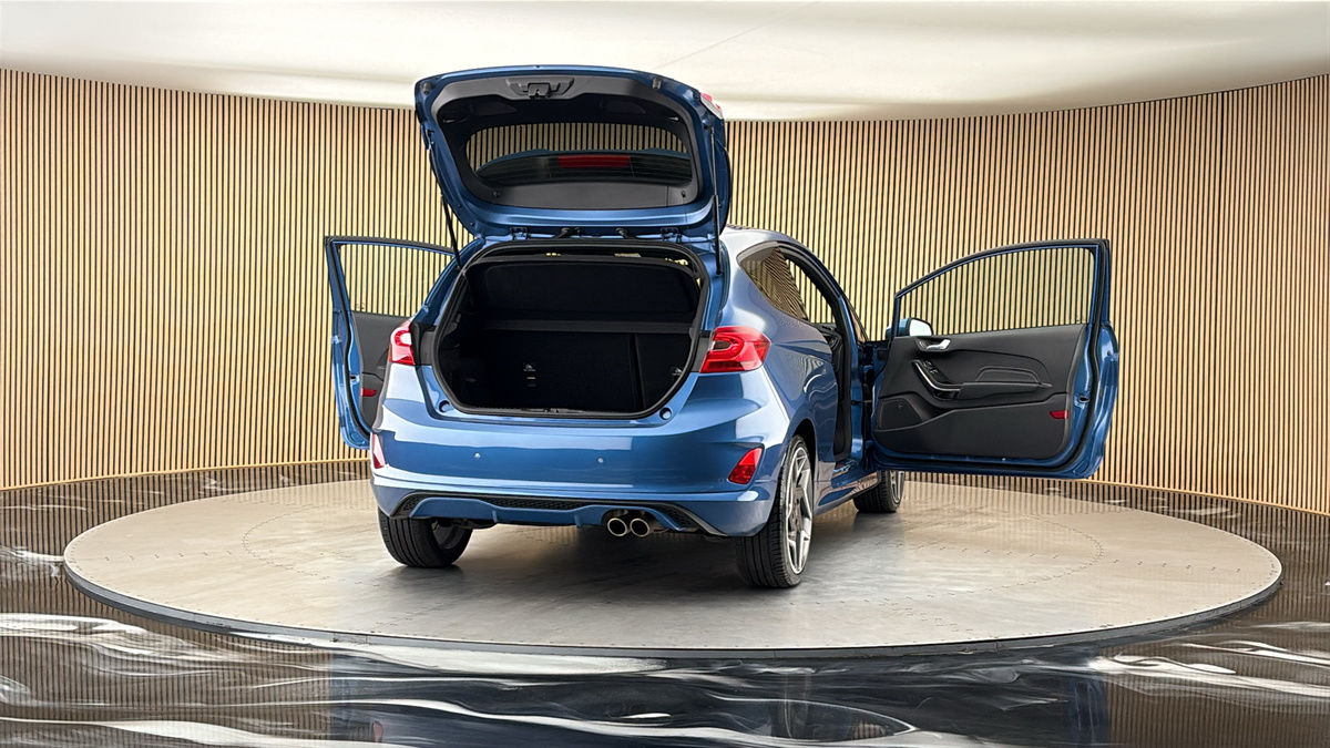 More views of Ford Fiesta