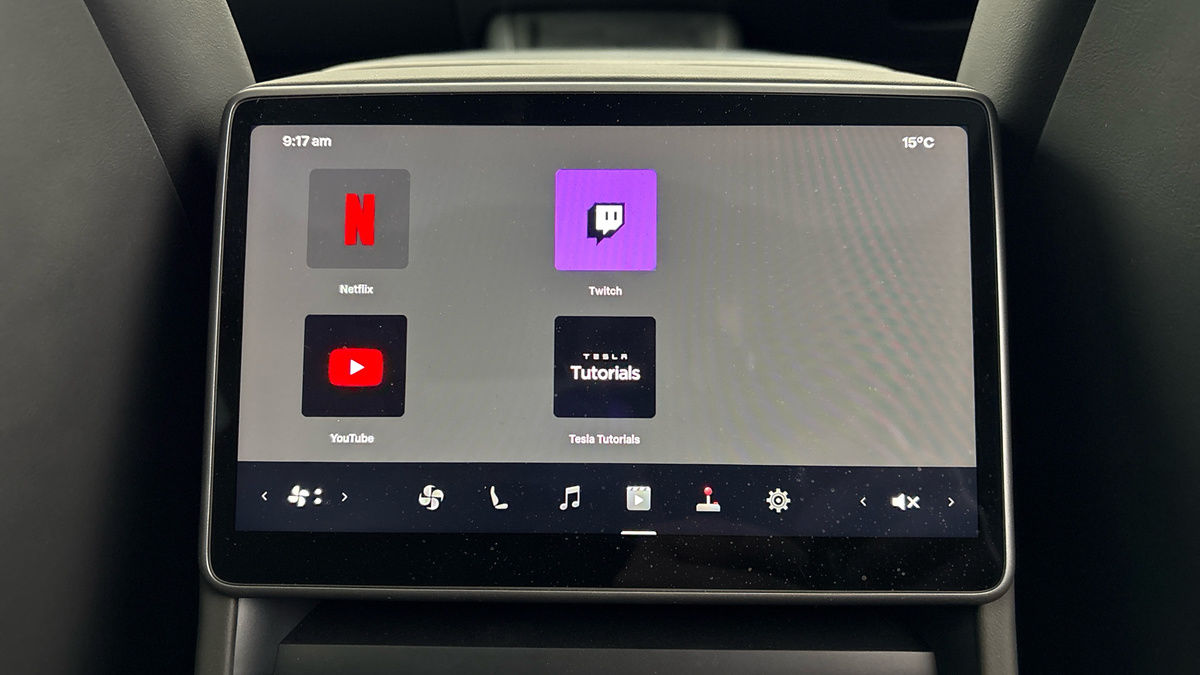 Tesla Model Y Image 28
