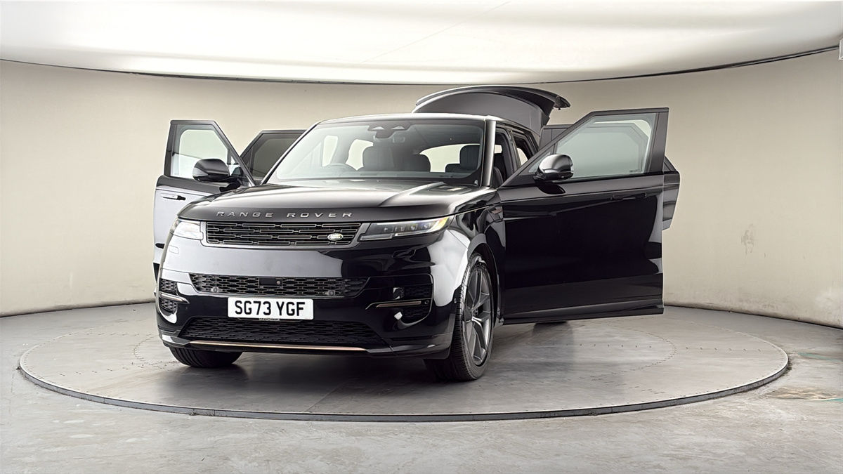More views of Land Rover Range Rover Sport