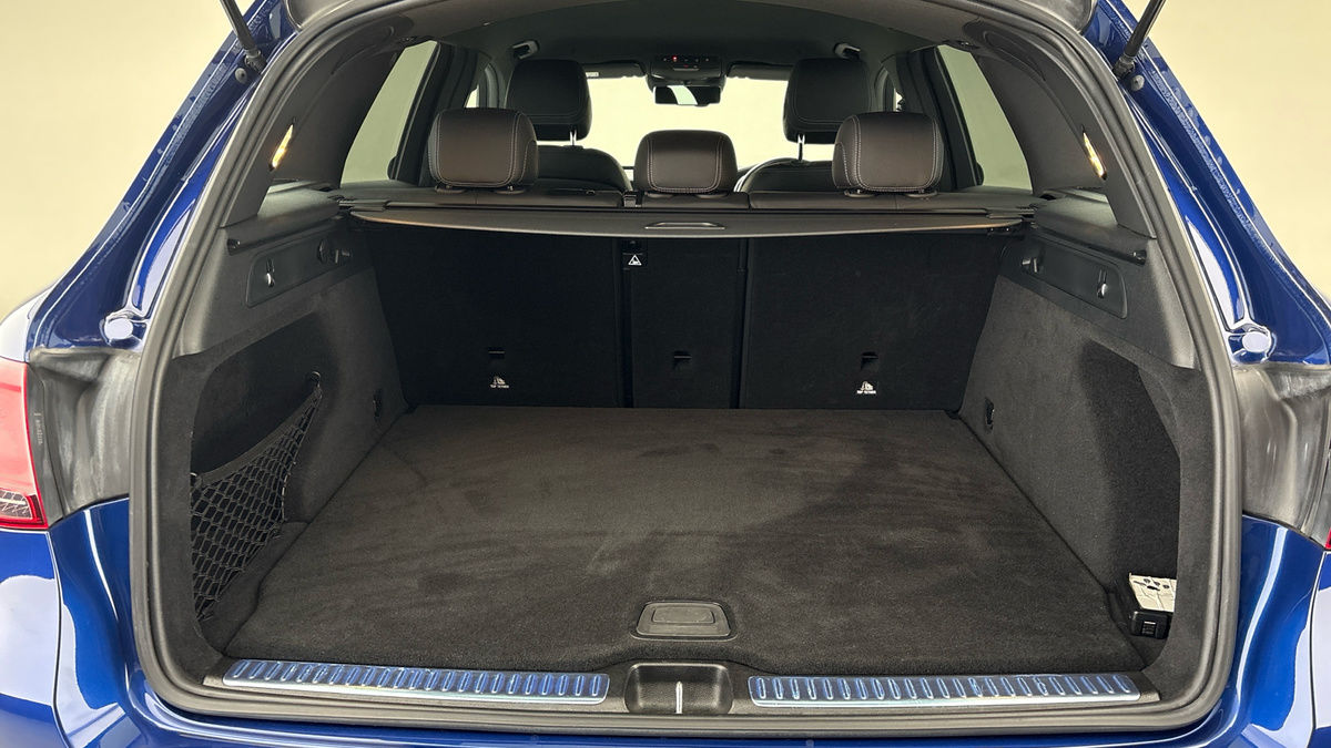 Mercedes-Benz GLC Image 11