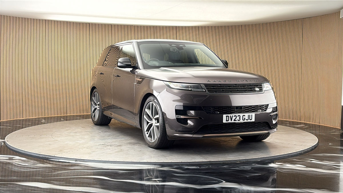 More views of Land Rover Range Rover Sport