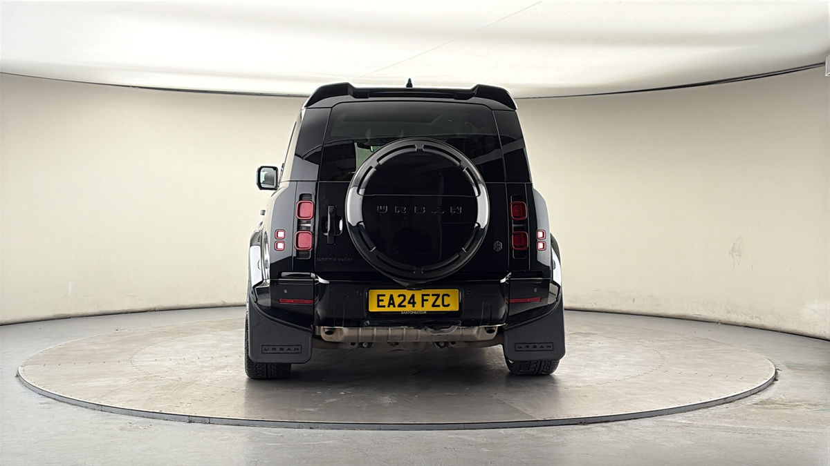 More views of Land Rover Defender 110