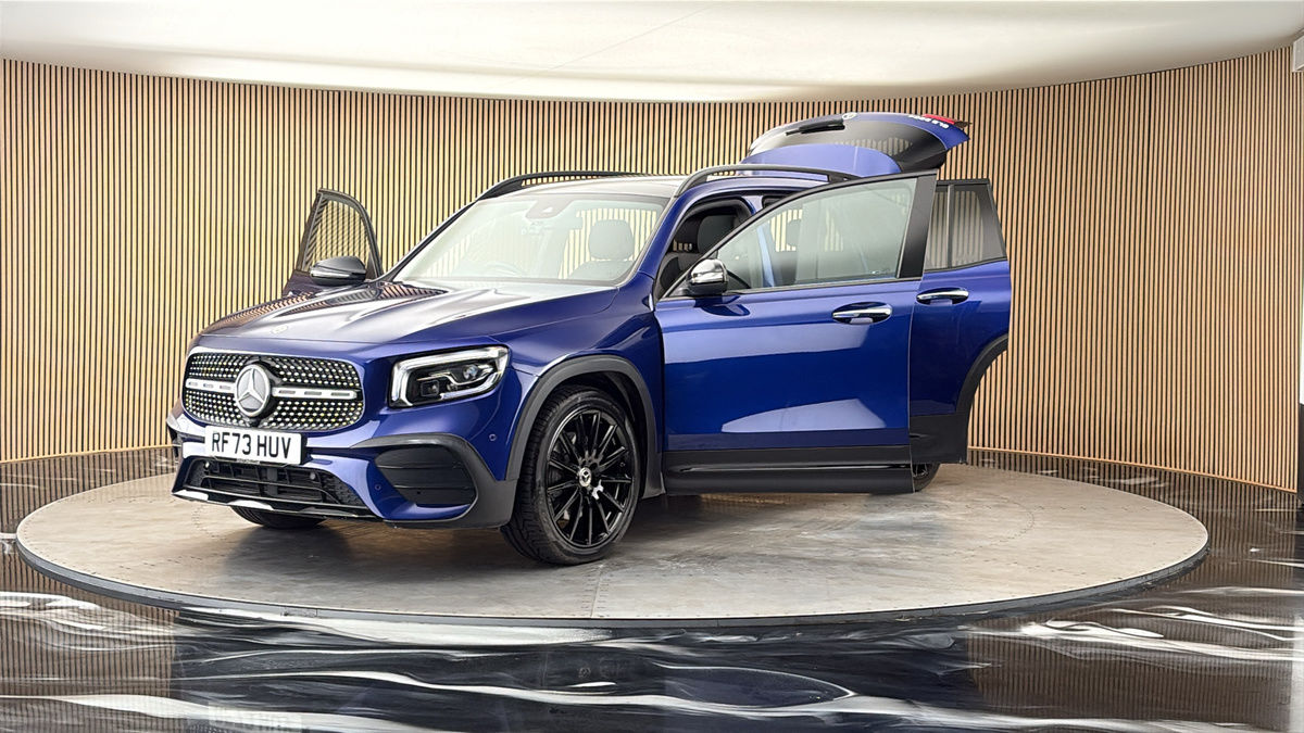 More views of Mercedes-Benz GLB