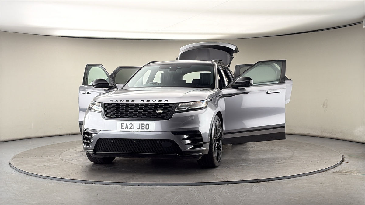 More views of Land Rover Range Rover Velar