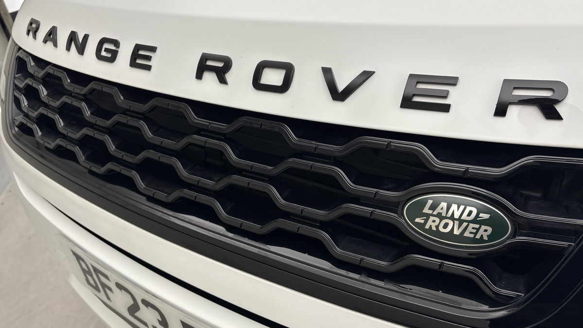 Land Rover Range Rover Evoque Image 24